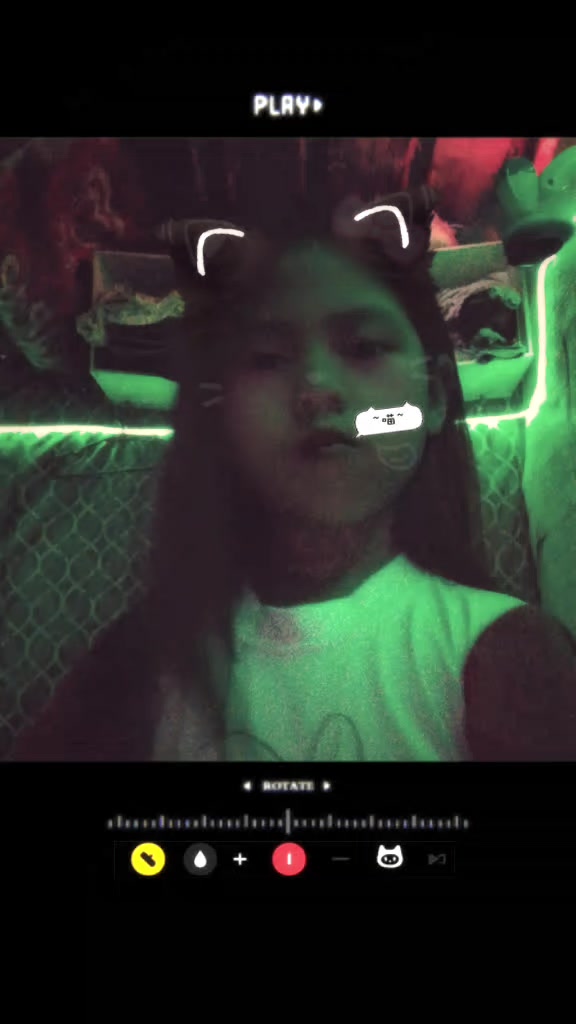 @Khate Flores