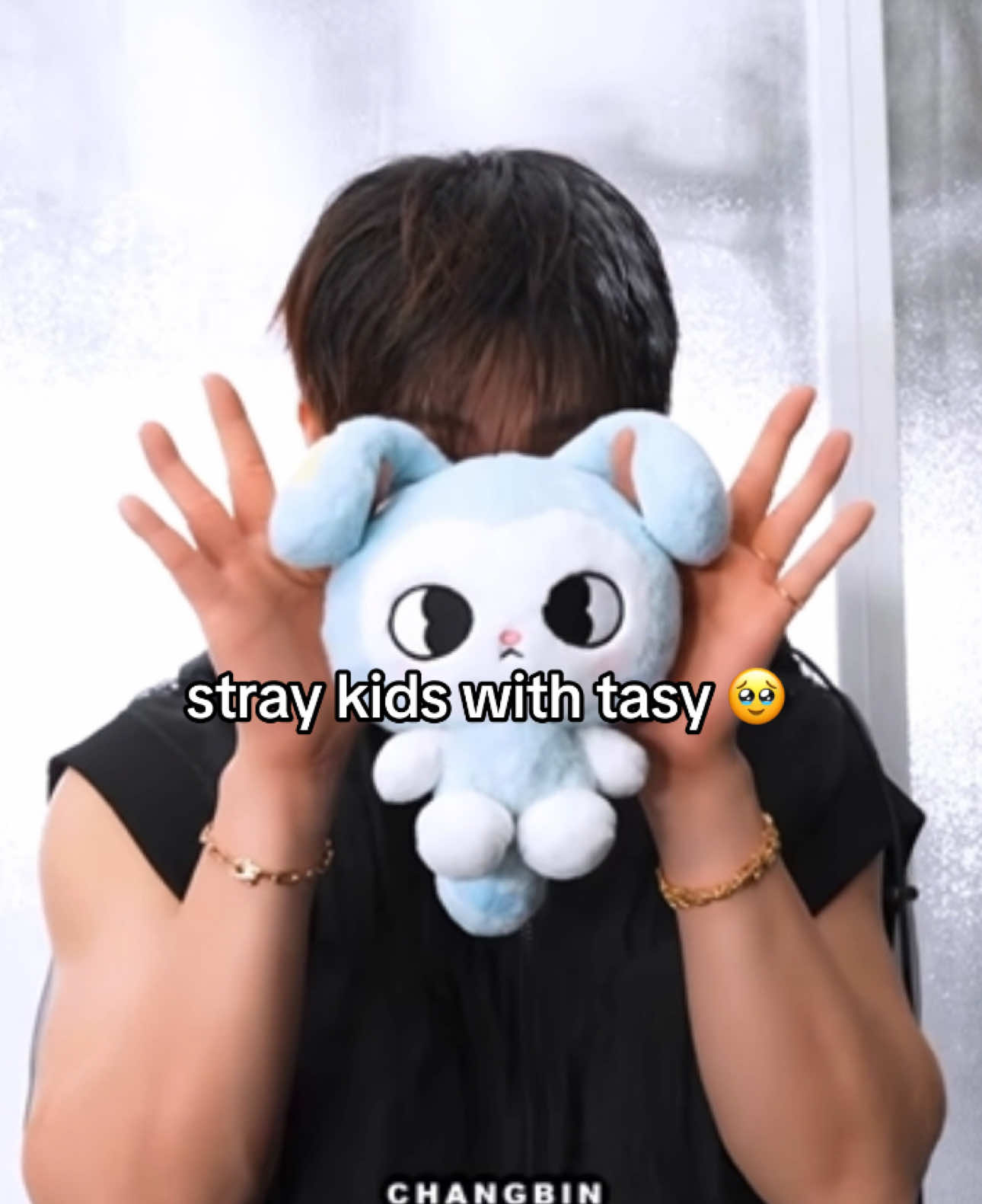 @min ꩜