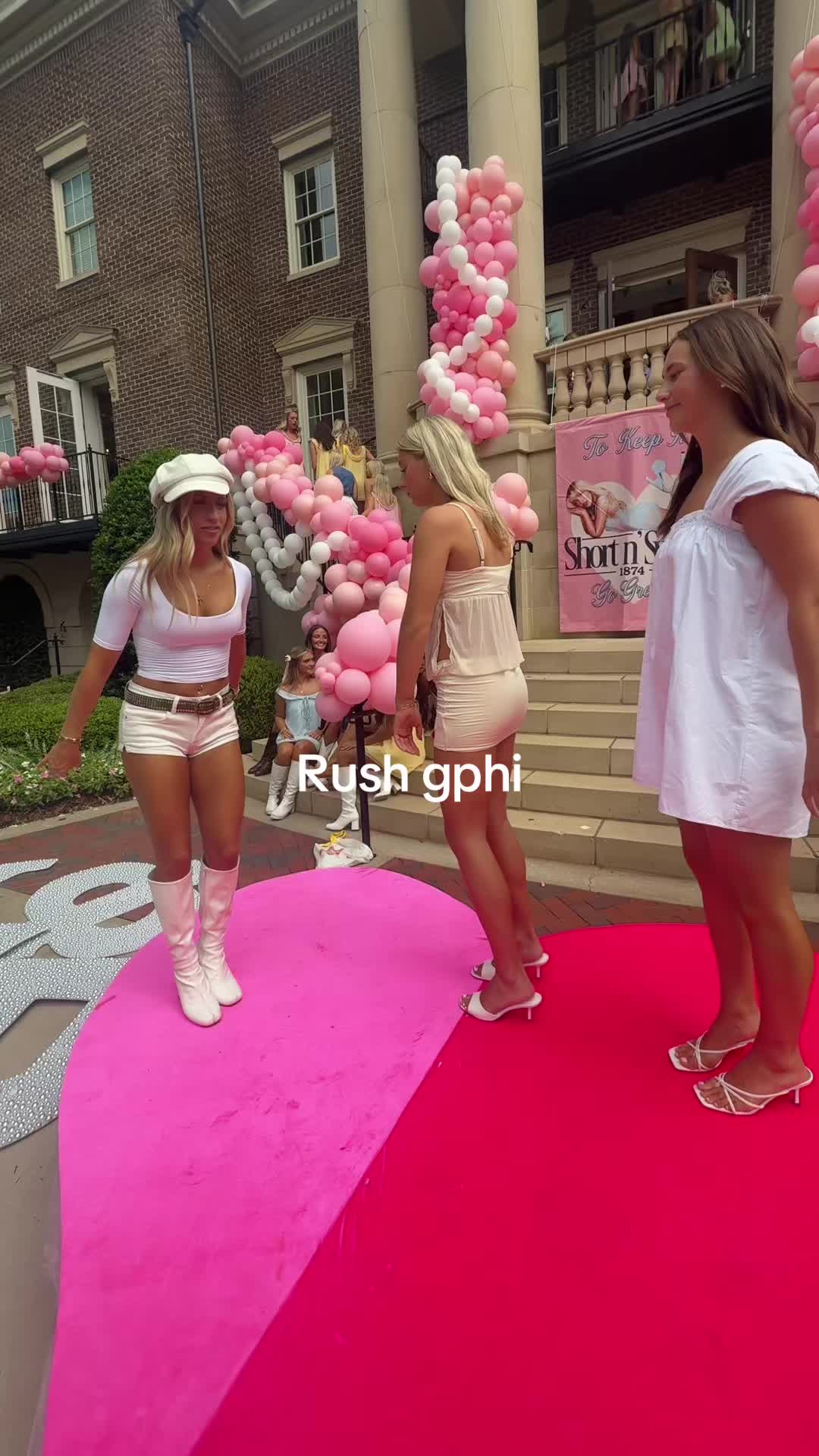 @alicorrado_