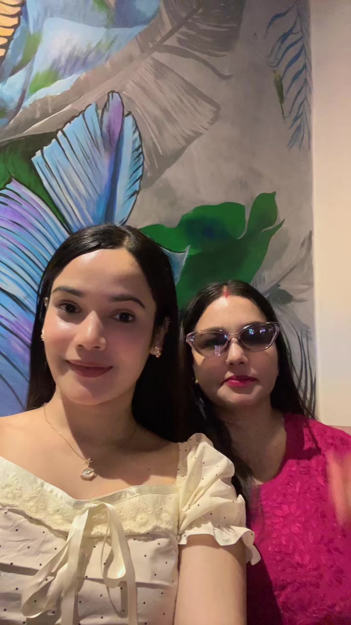 @🦋 Shanti ☘️