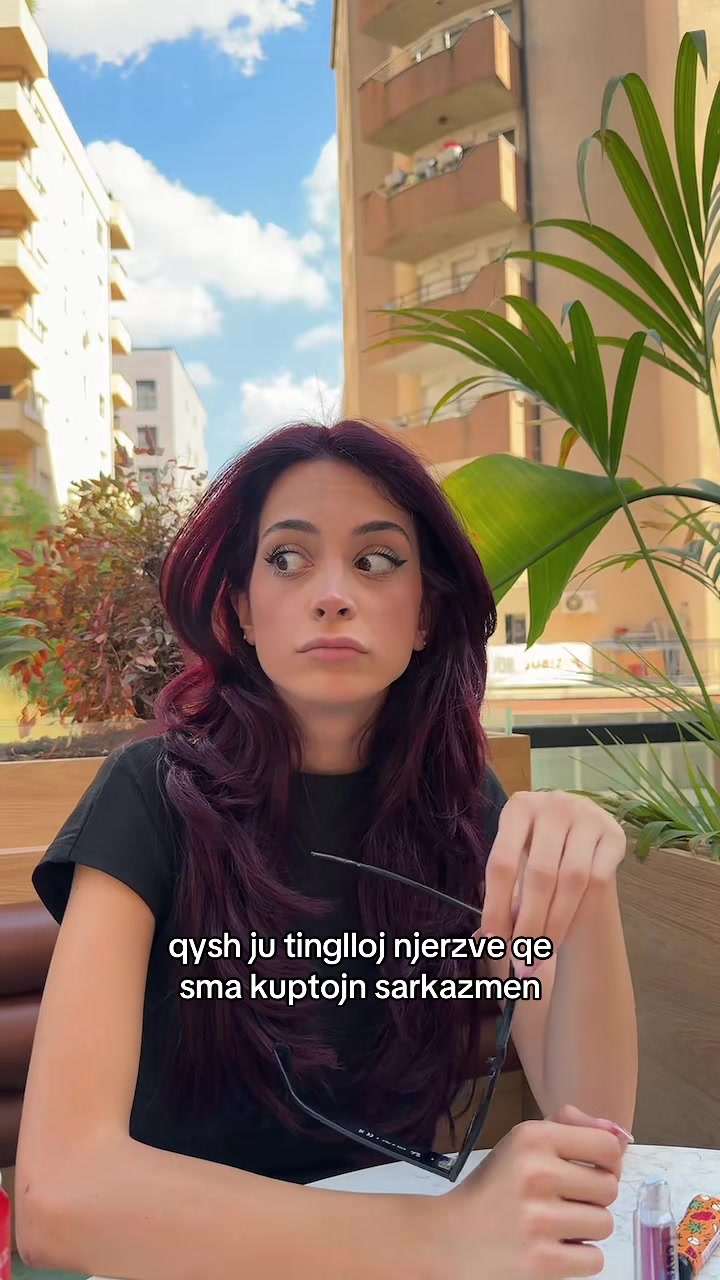 @erjonè