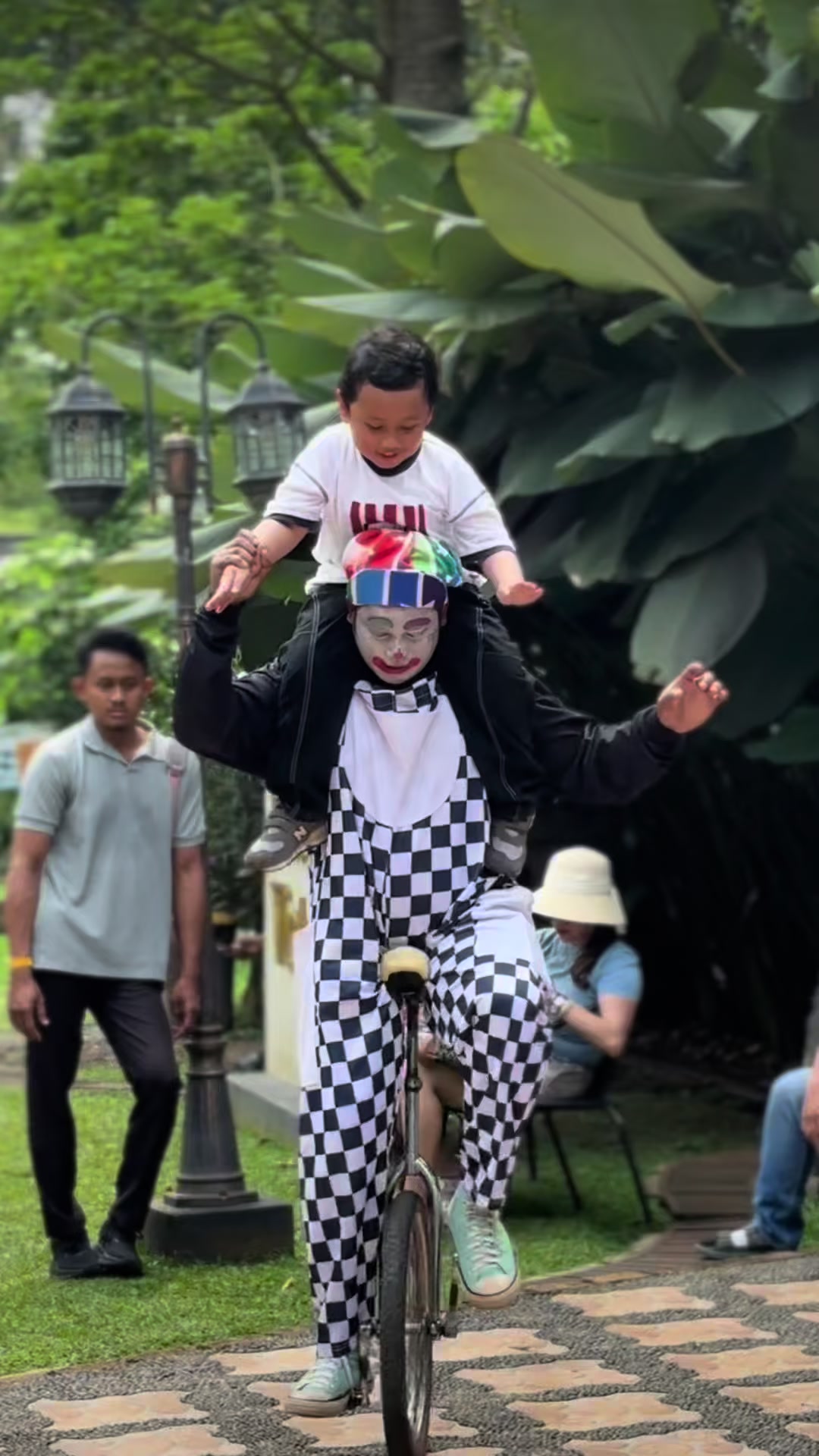 @Jakarta Escape