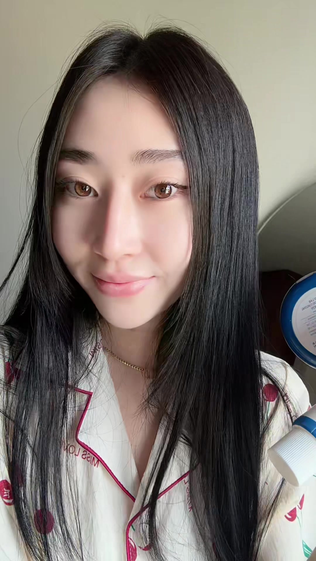 @elneshne on ig
