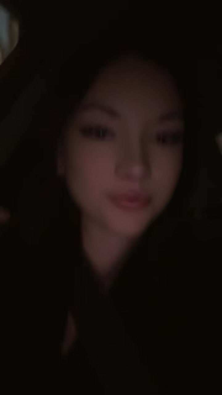 @𝖕𝖗𝖊𝖘𝖑𝖎𝖊