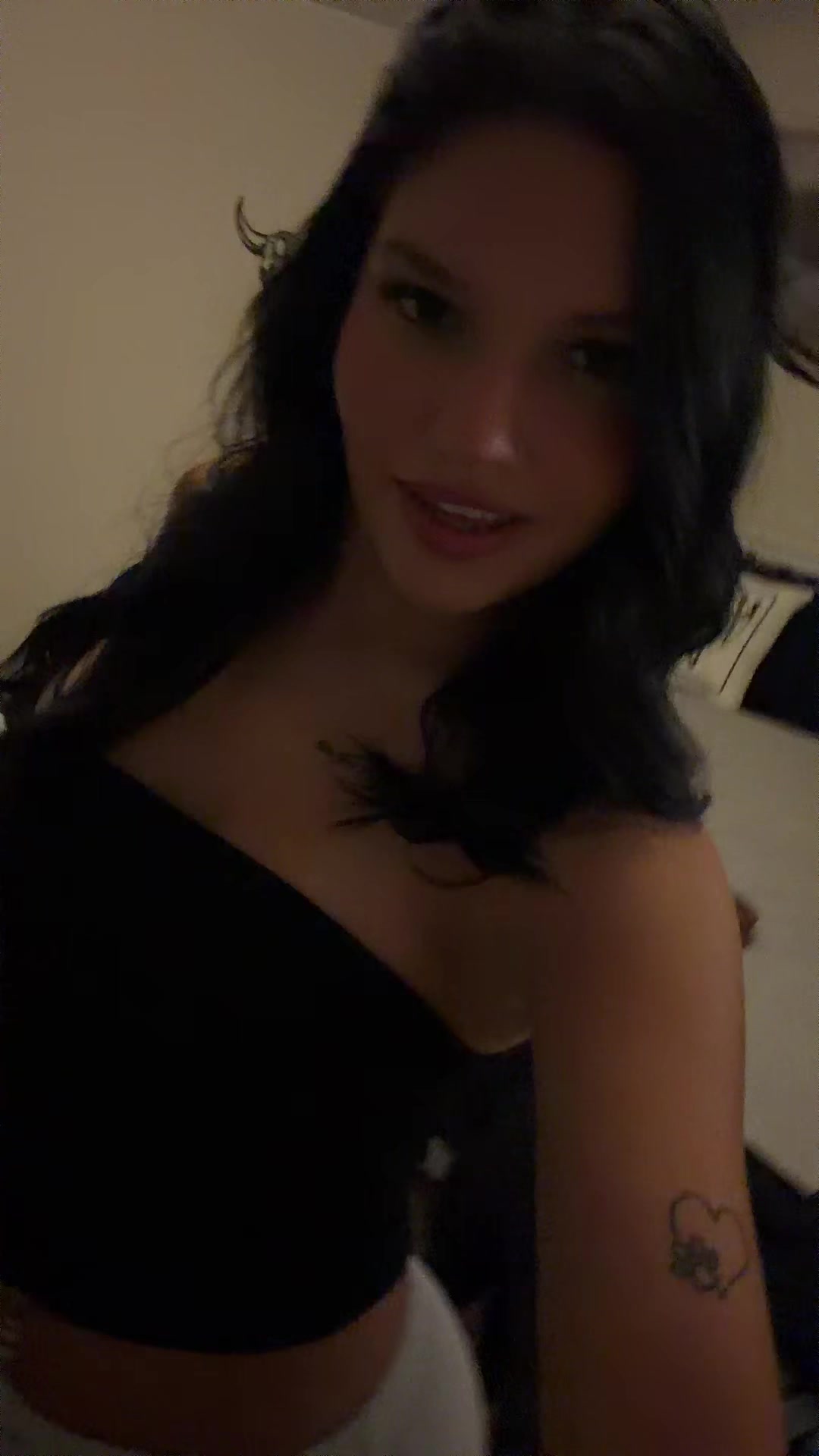 @lay 🖤
