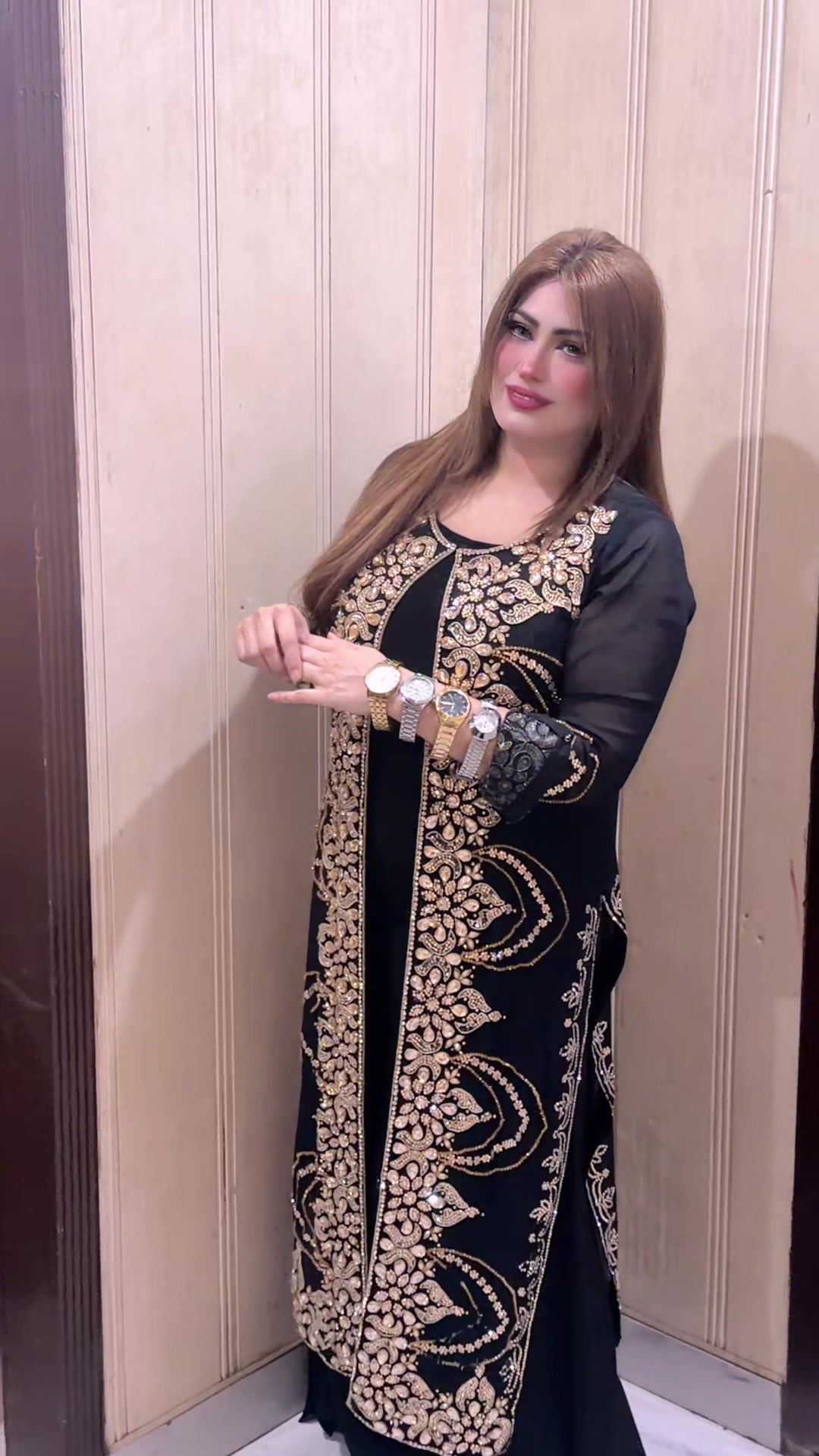@Ayesha Ch