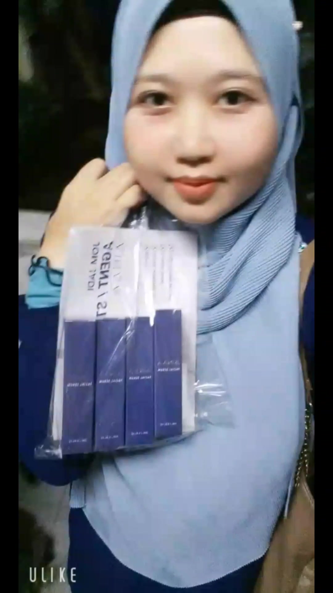 @AINAANIDA