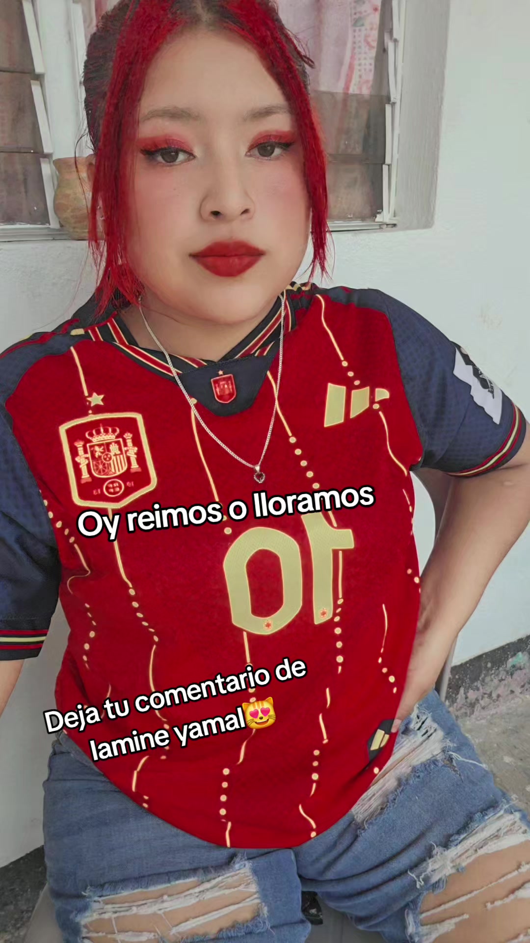 @𝕤𝕠𝕗𝕚 𝕔𝕙𝕚𝕥𝕚𝕔🖤