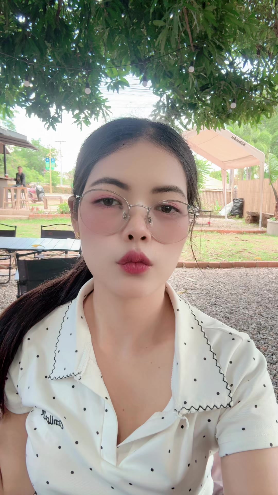 @ນ້ອຍ小小
