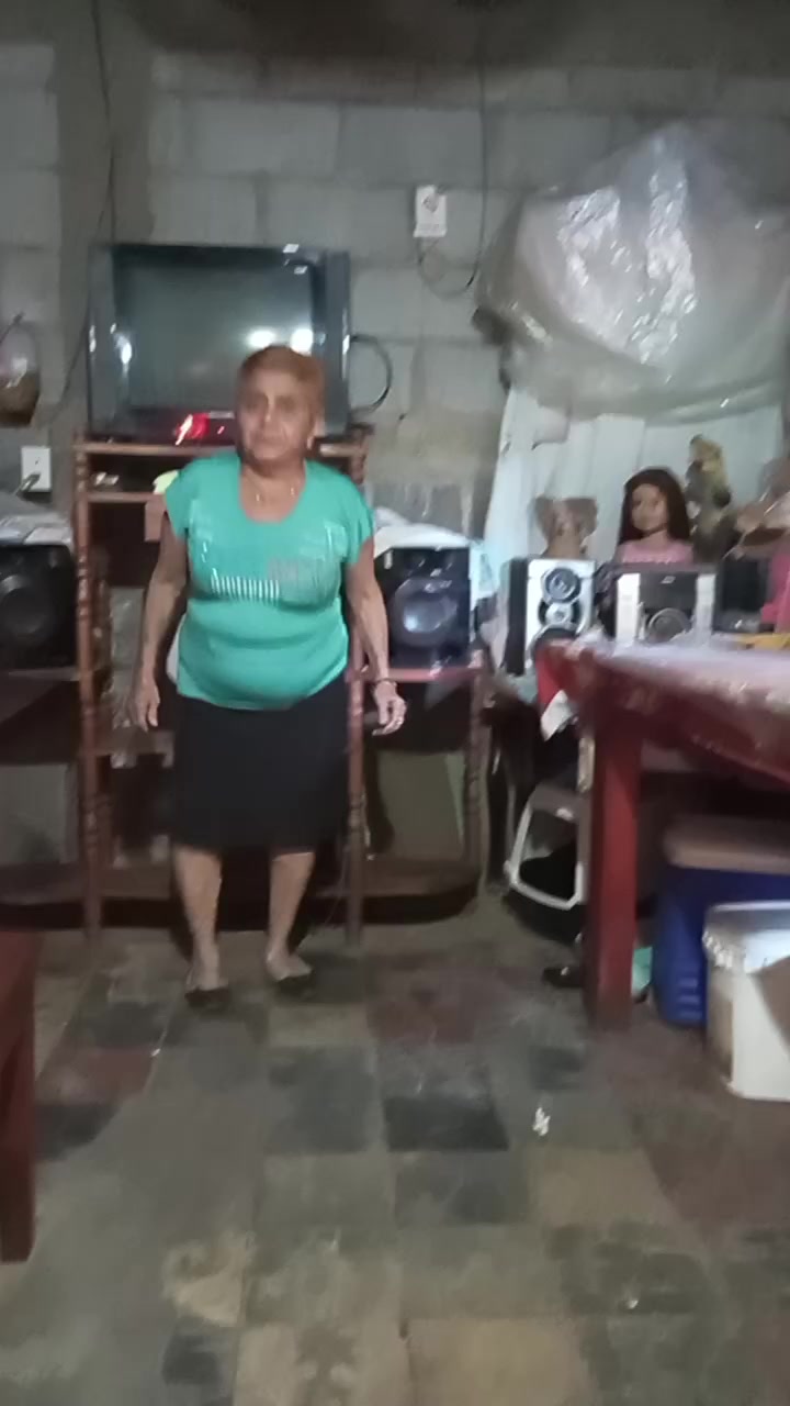@Elena Virginia Escobar