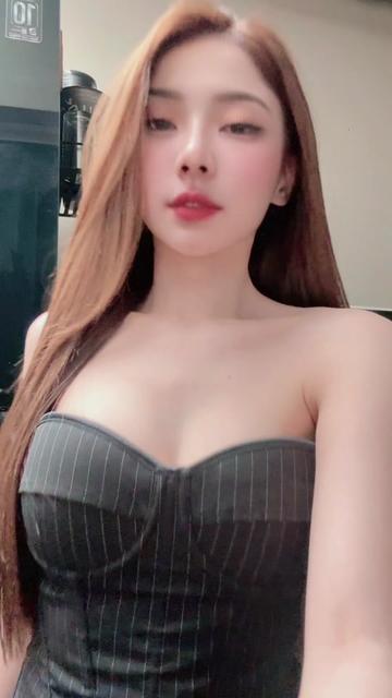 @พิมโม่ (ช่องจริง)⋆⭐️&sup2;⁶&sup3;