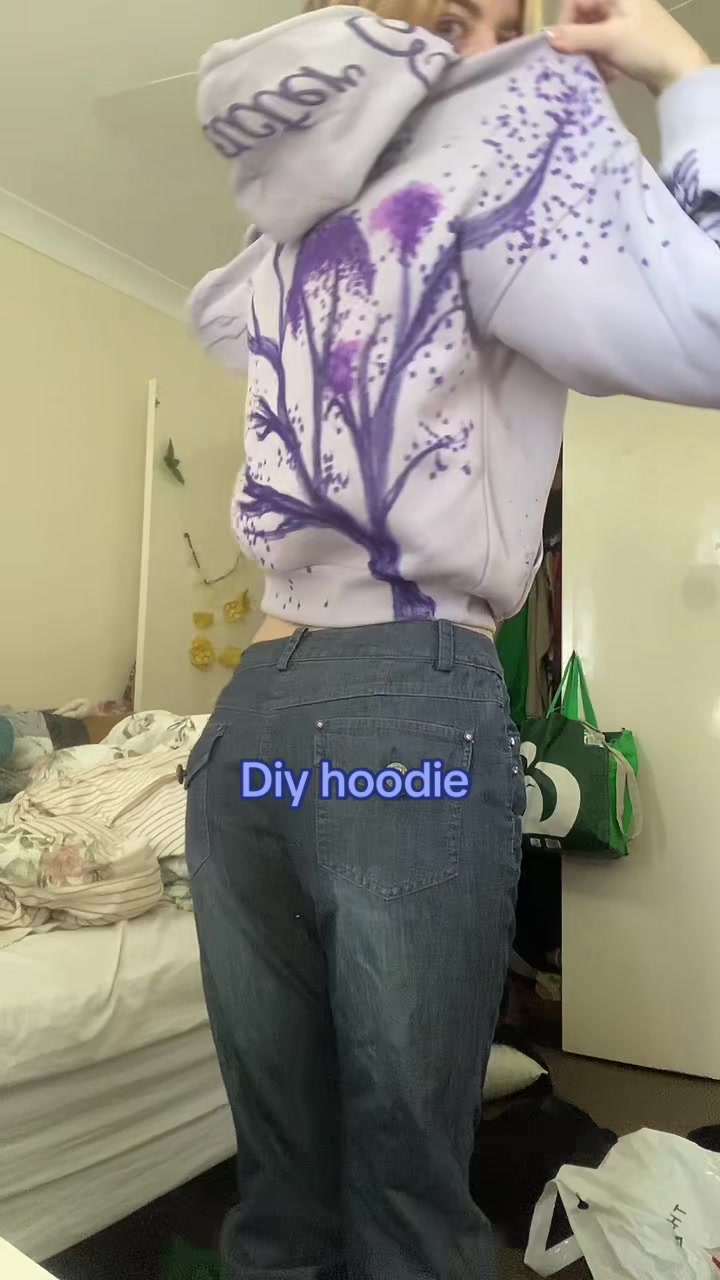 @lizzizbizz