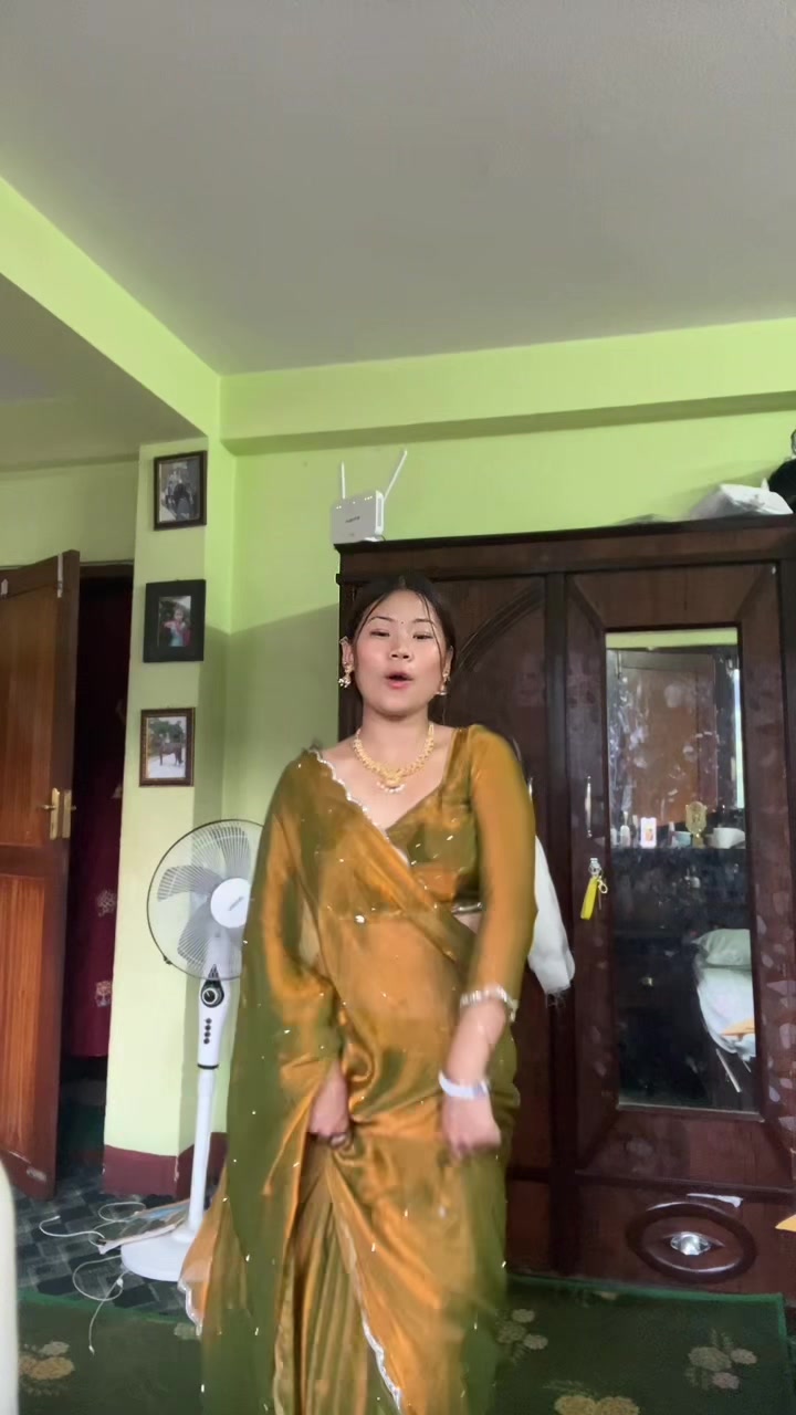 @सलिना 💜🍒