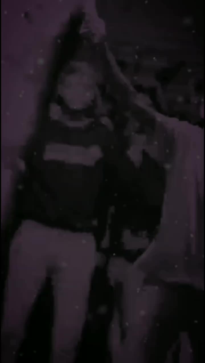 @F A N S _ R E A L