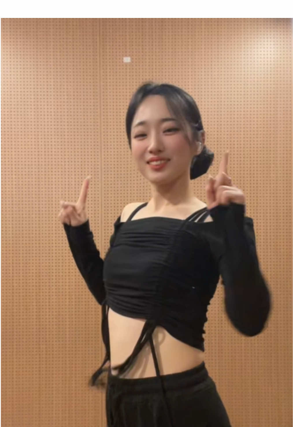 @이아현 AHYEON