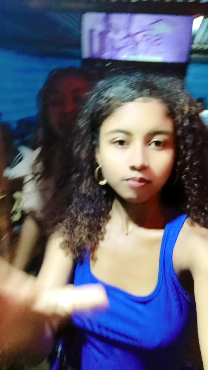 @Luciana