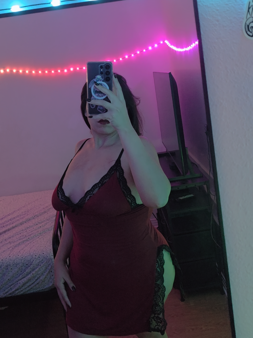 @Cherry_Bomb🍒