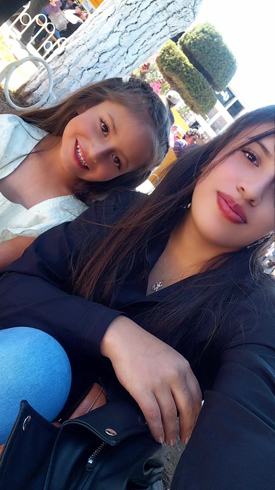 @Mareli🎀🪐