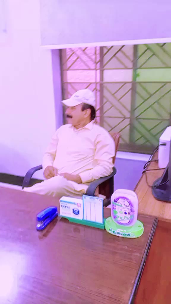 @khan g