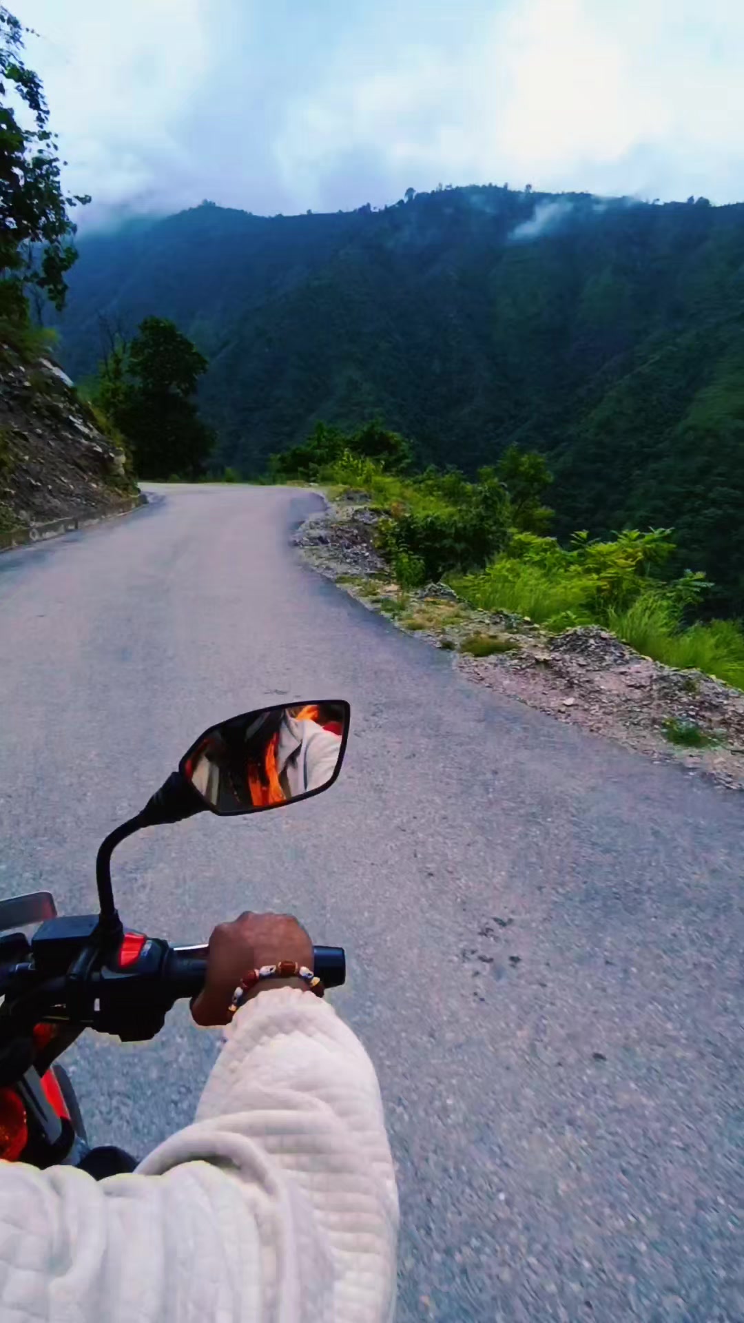 @MR_अ_SHOK🦅