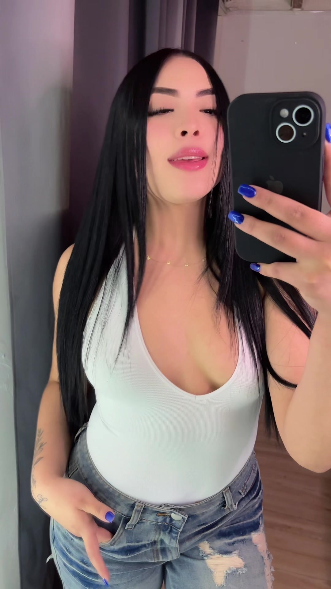 @&bull;