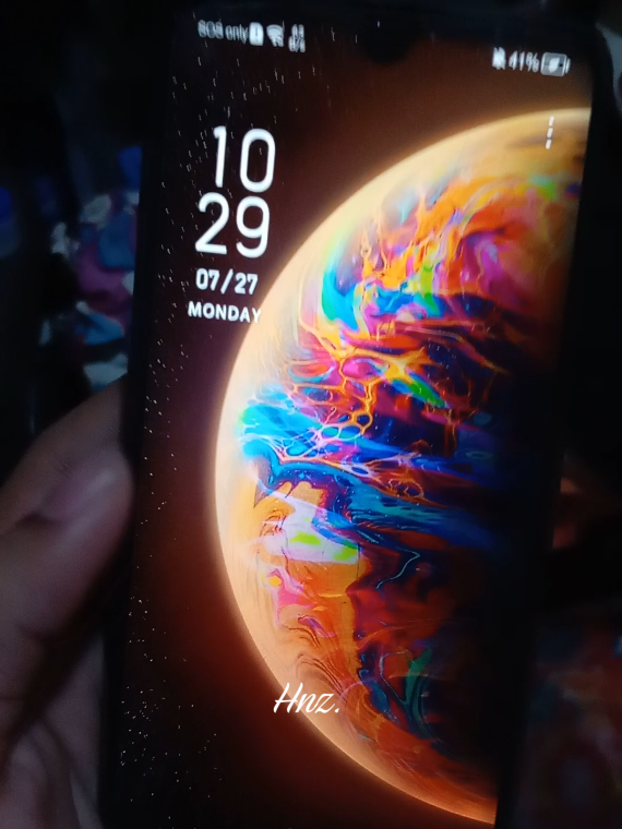 @Hnz.