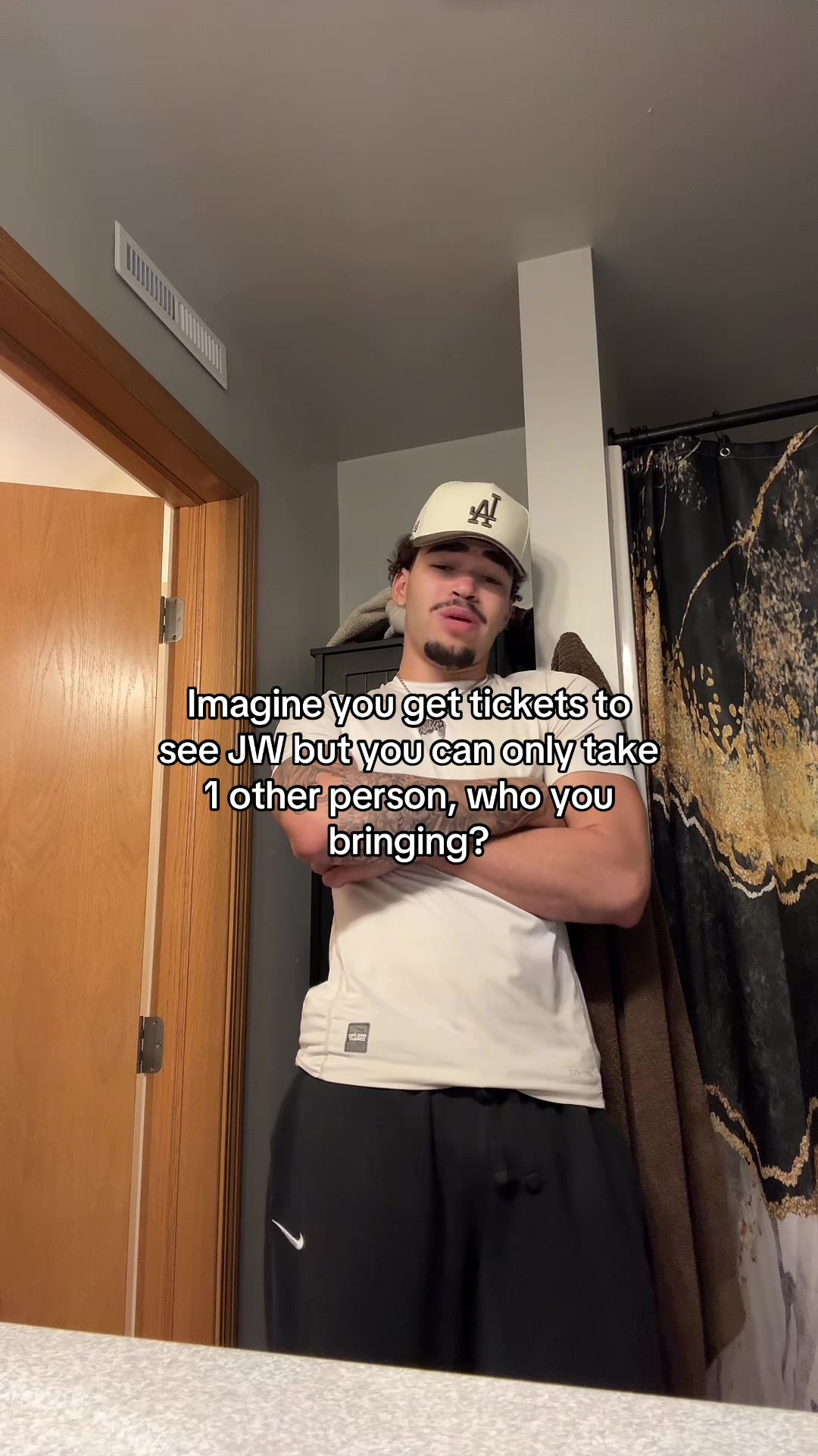 @ant🫯