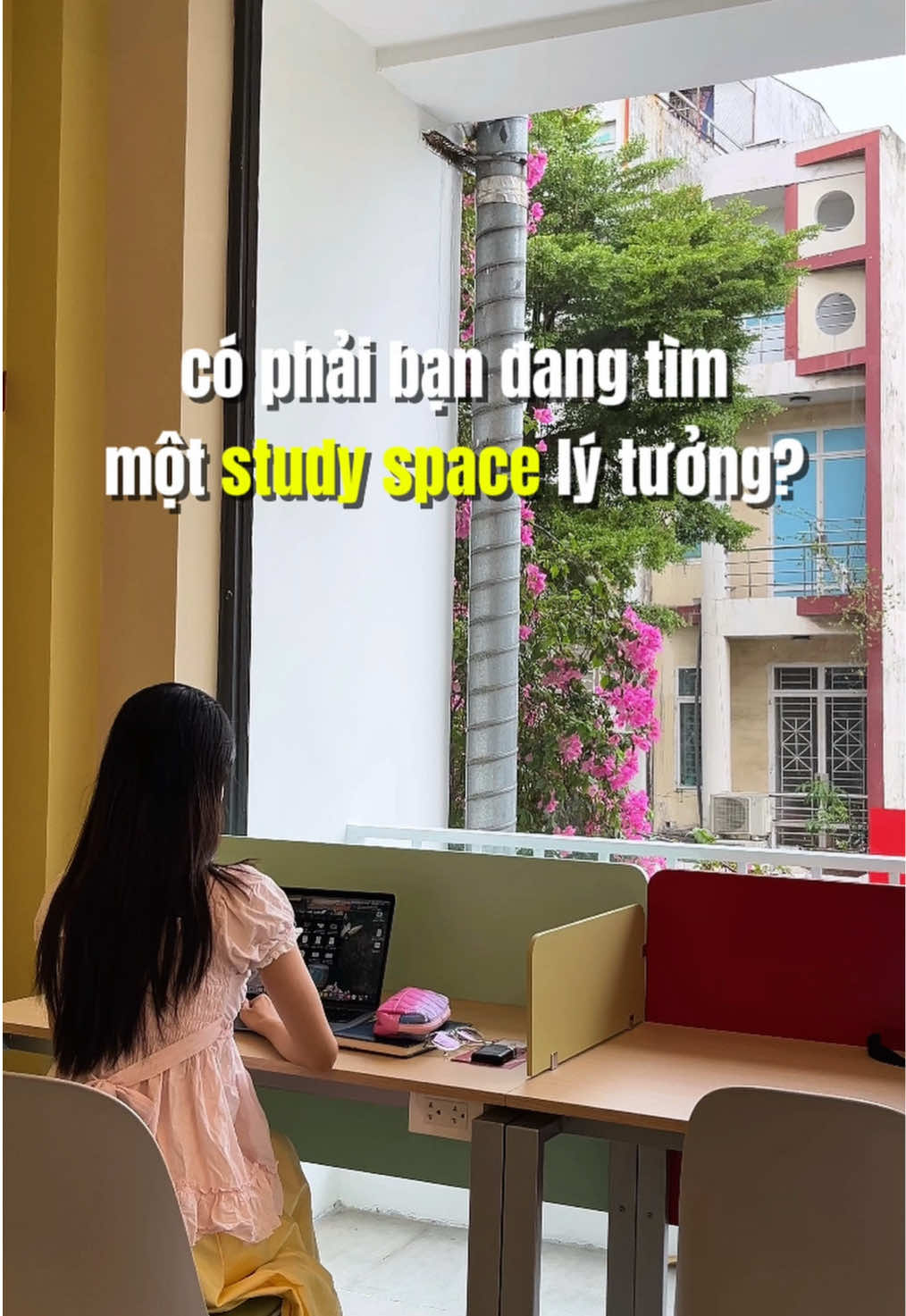 @m&ocirc; hi đang học