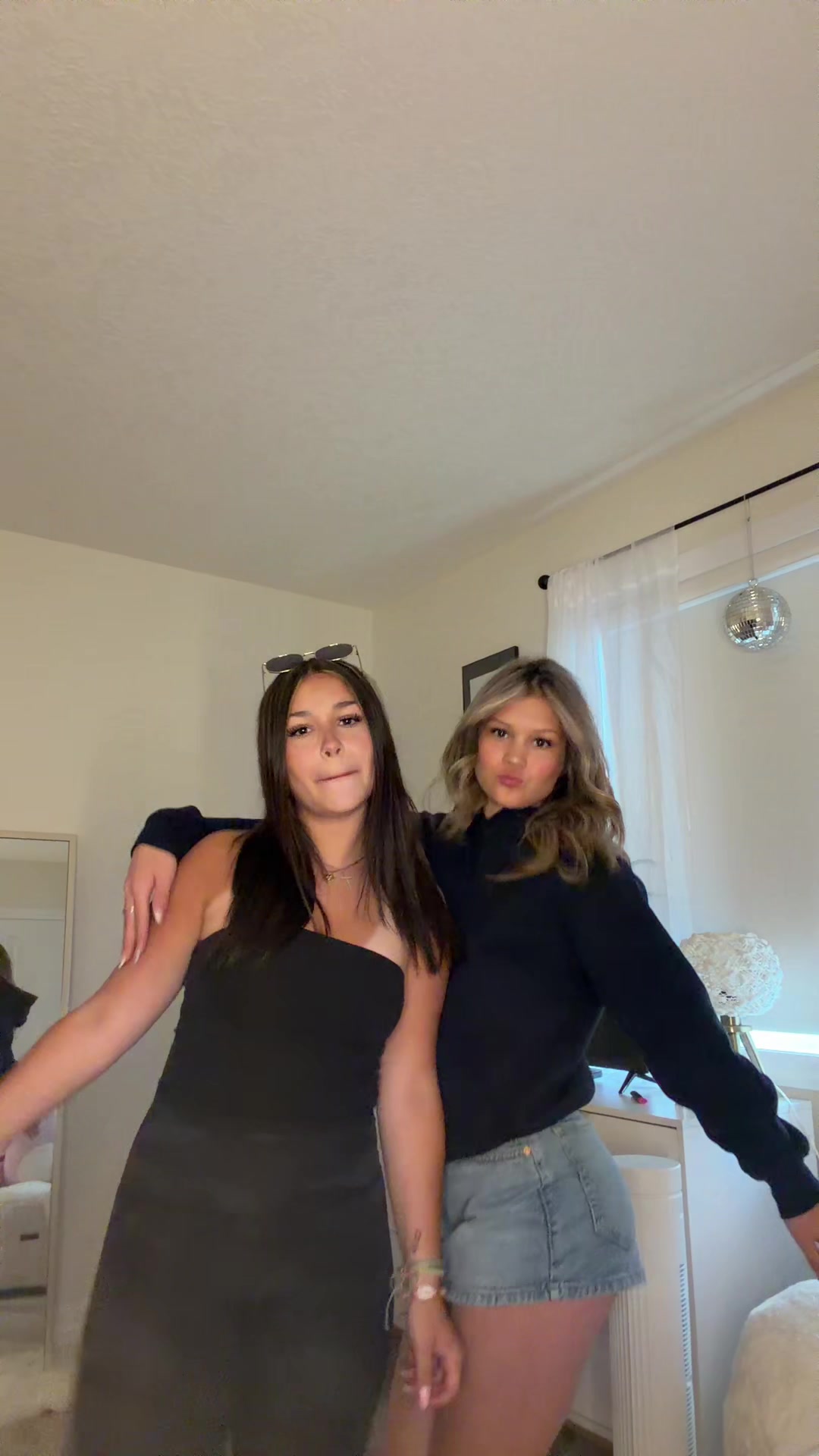 @𝐹𝒶𝓇𝓇𝒶𝒽