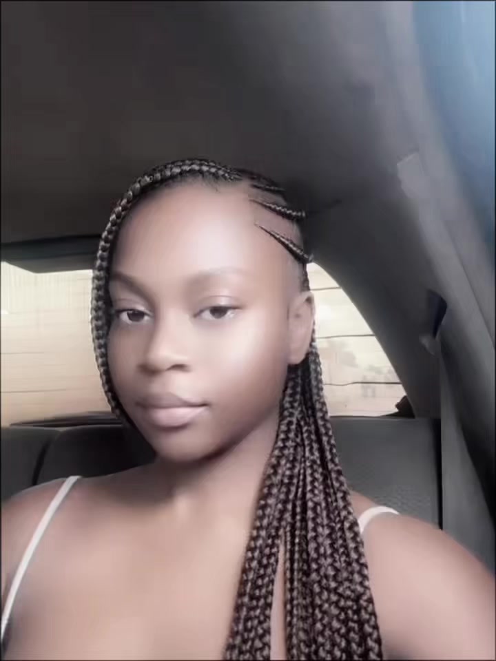 @🍍
