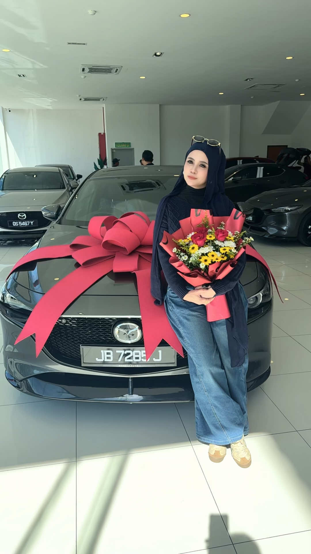 @Ms Izza Zubir