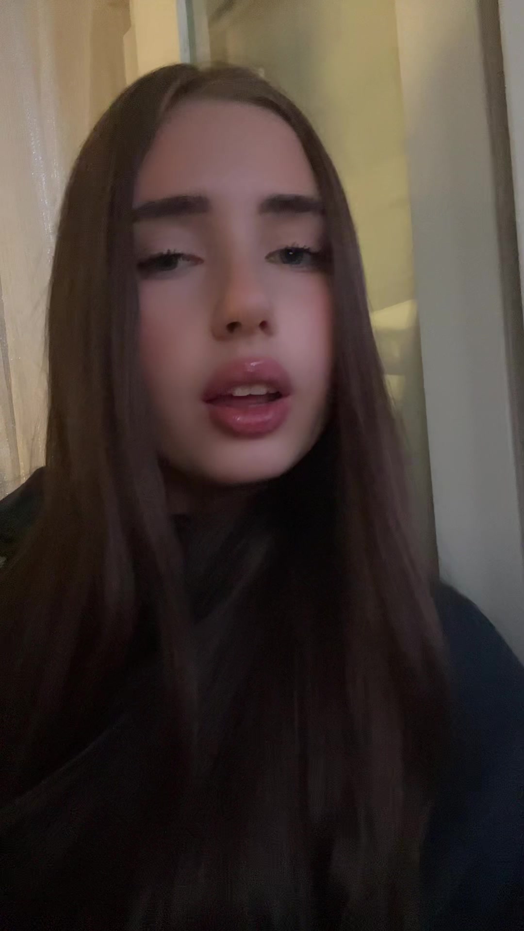 @Кошка
