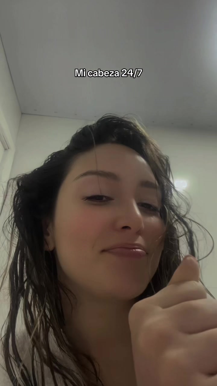 @MEL 🤍