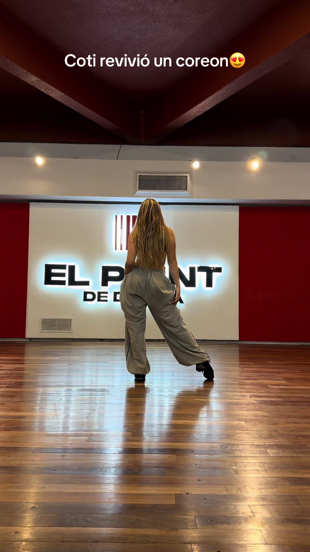 @Nickiirojo