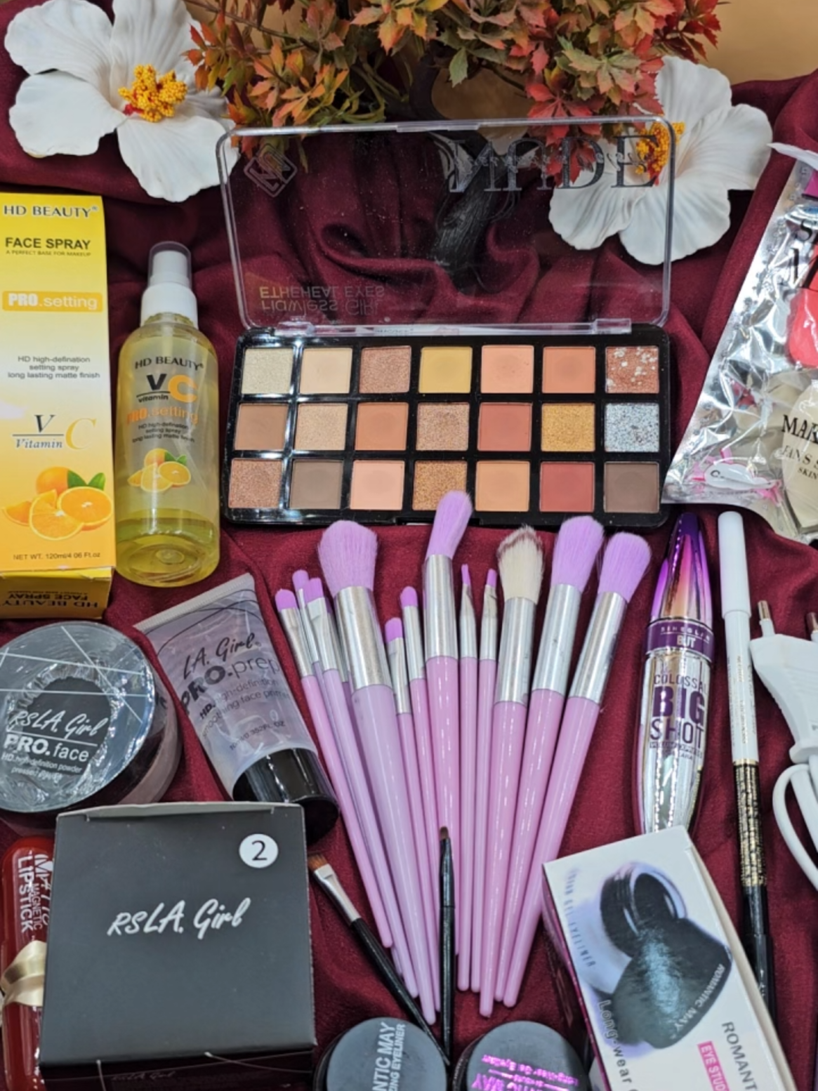 @Cometic Glam Tales