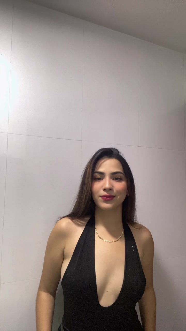@LAURA VALENTINA