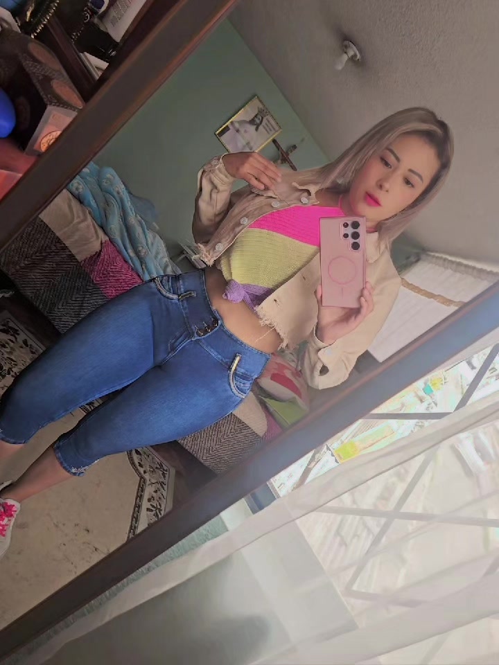 @Dayanna Moreno🫦💫🌸💫🫦