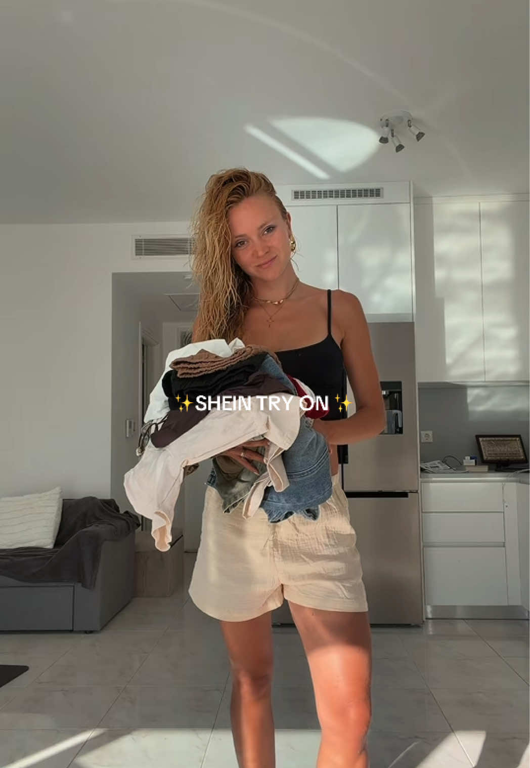 @Bella