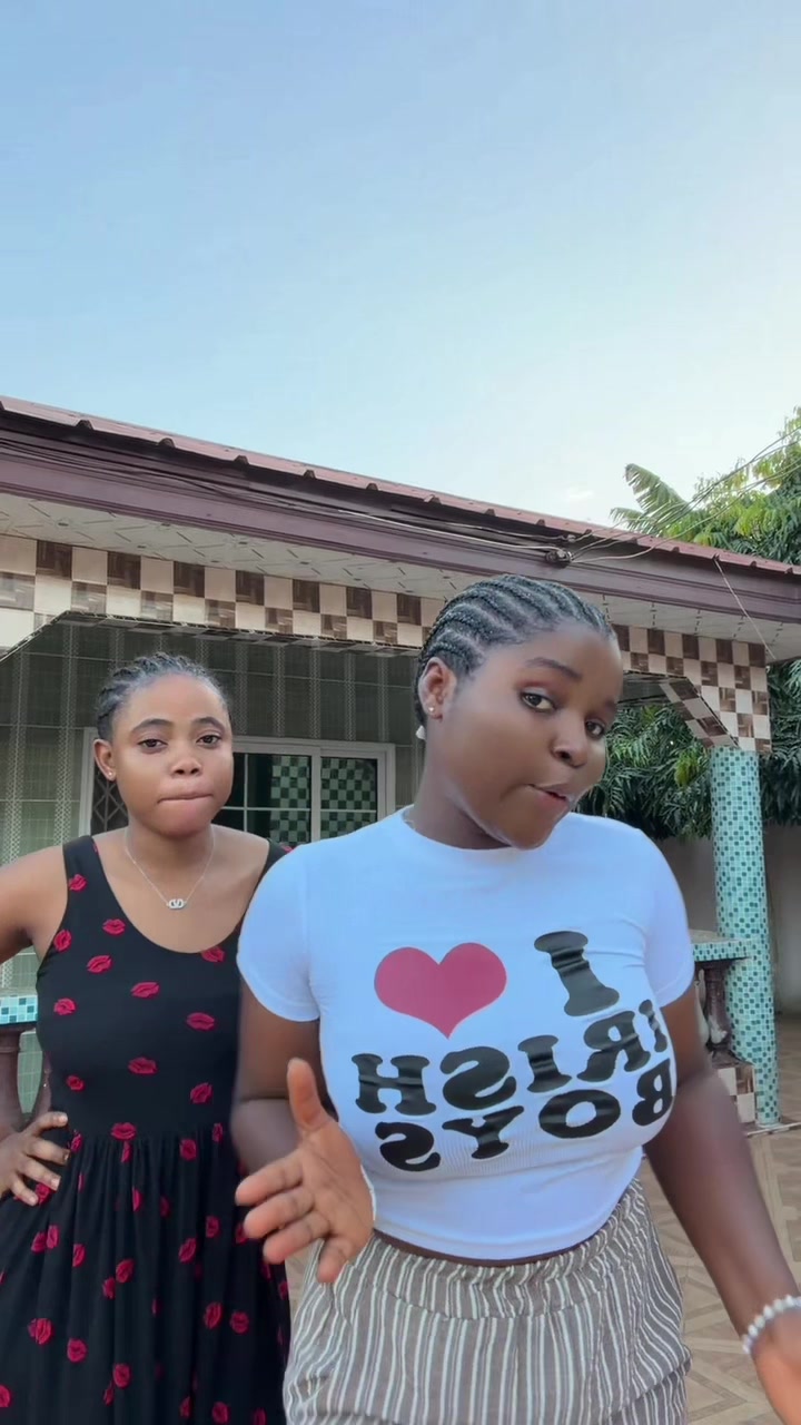 @Madam Bronii🤭🤍💎👩🏫🌎