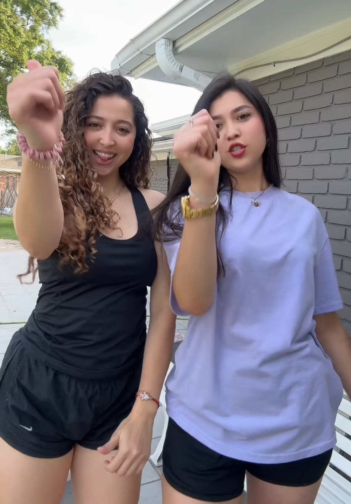 @Jess🐱🧡