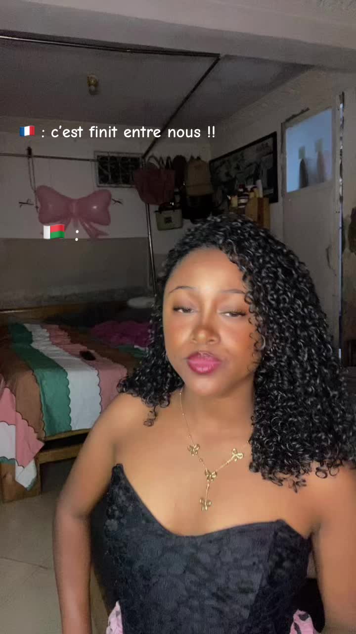 @𝓒𝓵𝓪𝓻𝓲 𝓐𝓷𝓷𝓪