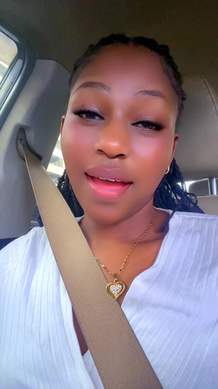 @Sarah Mcute 💕