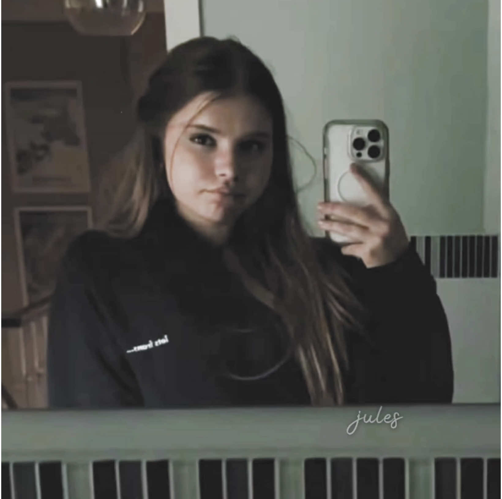 @jules 𝜗𝜚
