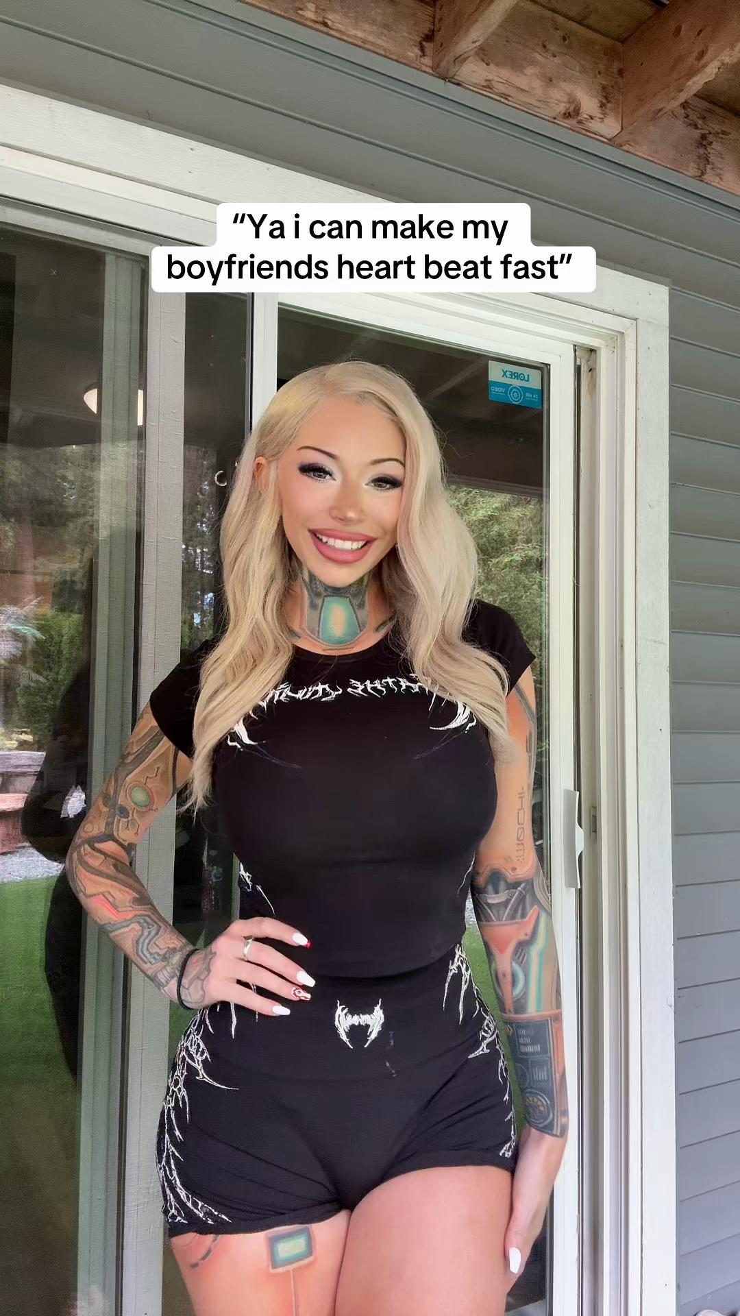 @Pinup pixie