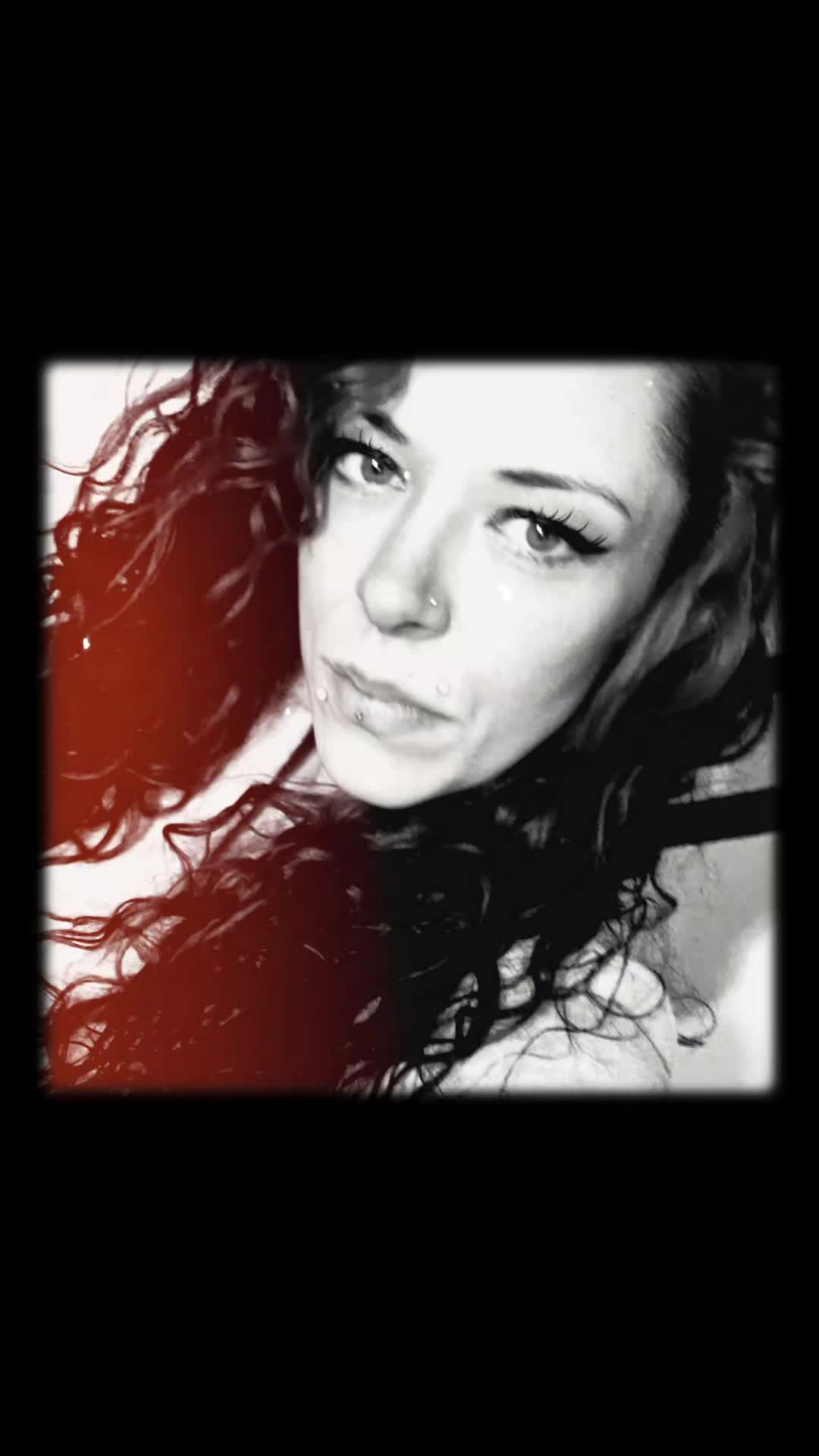 @🖤💛Jenni🖤💛