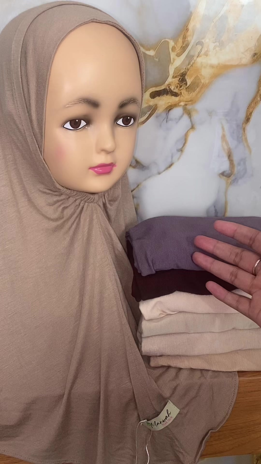 @Dewiigg