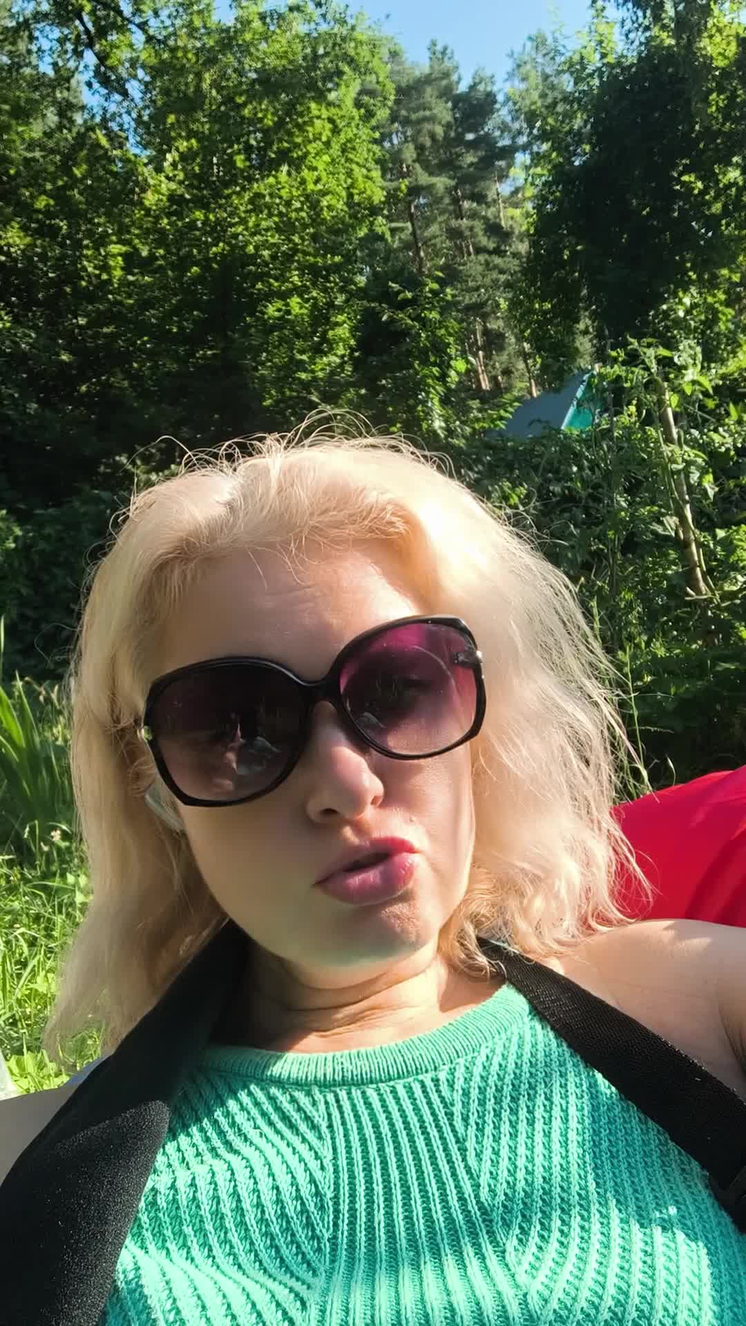 @vaisblumFM