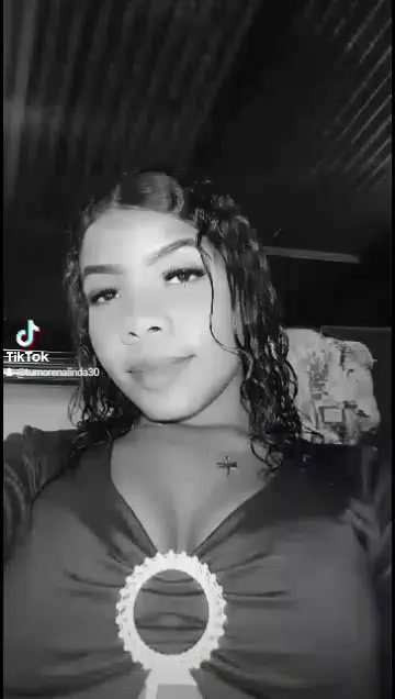 @Andreina González