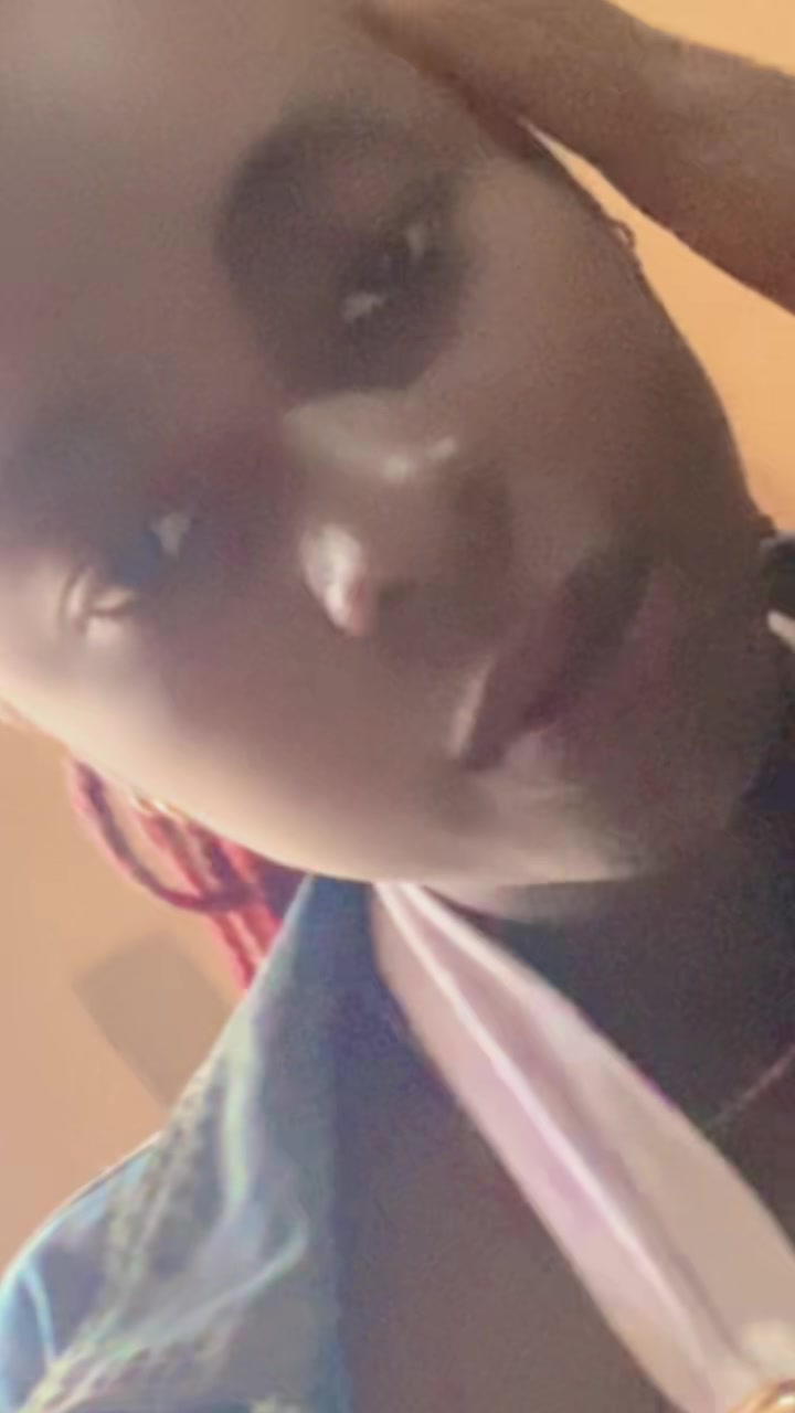 @Rosie Legombasi