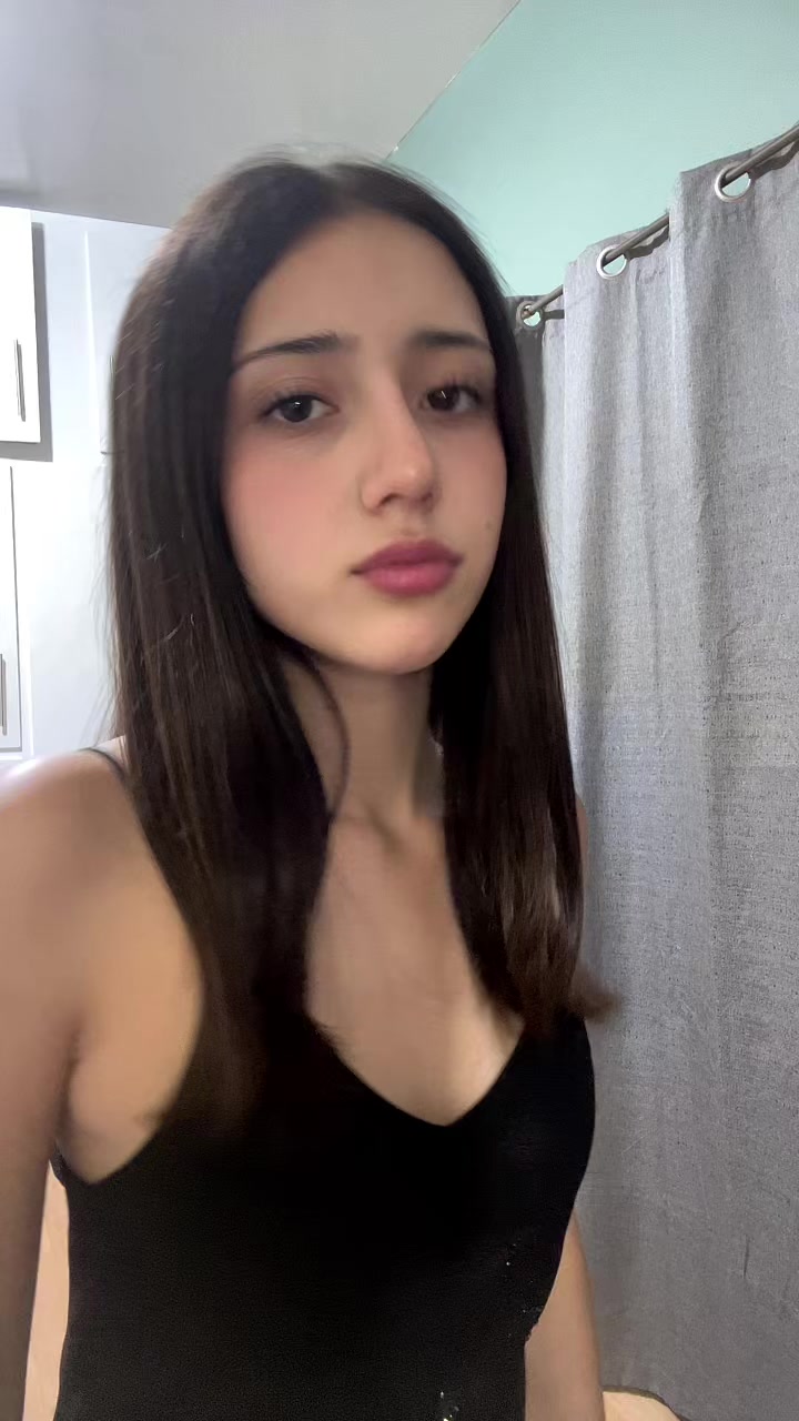 @issa reyes